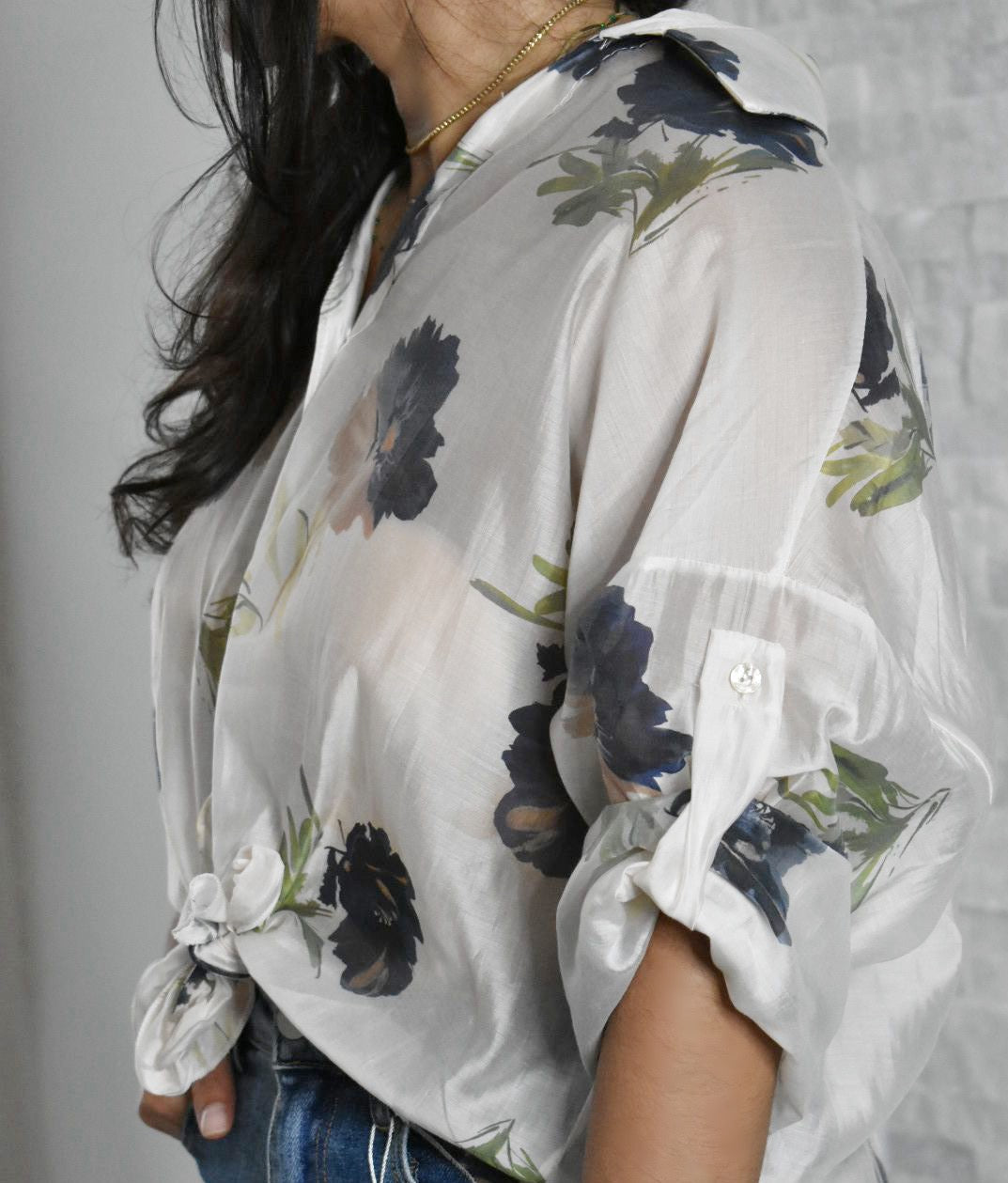 FLORAL BLOUSE