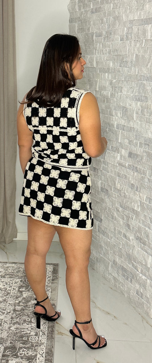 CROCHET CHECKERED SET