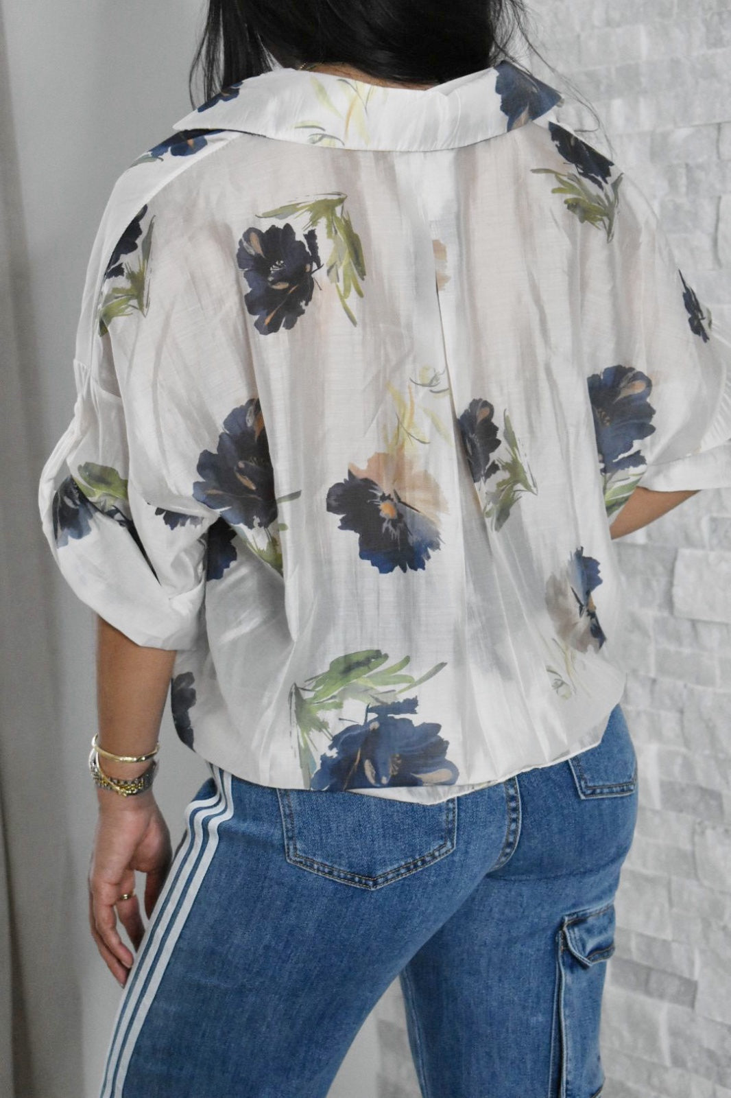 FLORAL BLOUSE